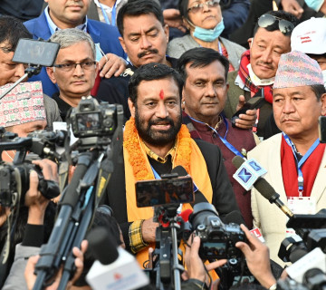 आगामी निर्वाचनमा बहुमत ल्याउन सभापतिमा मेरो उम्मेदवारी : विमलेन्द्र निधि